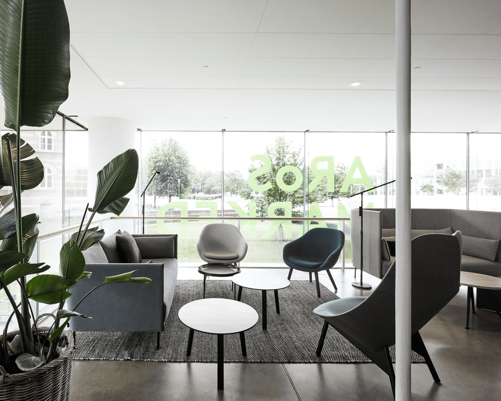 Uchiwa Chair | Shop at HAY.nl